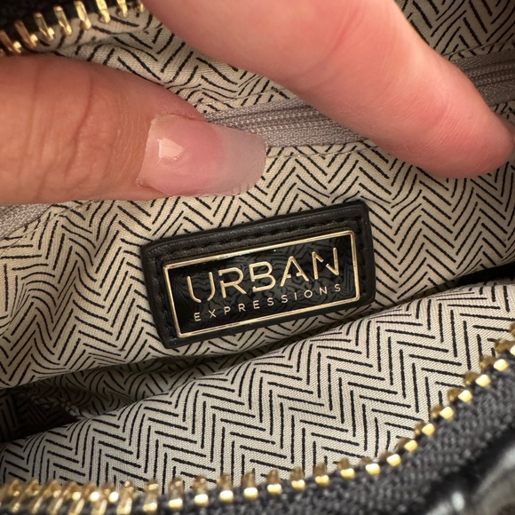 Urban Expressions Black Pleated Hobo Bag